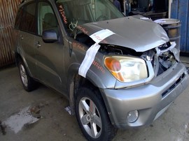 2005 TOYOTA RAV4, SILVER, L MODEL, 2.4L, AT, AWD.  Z26420
